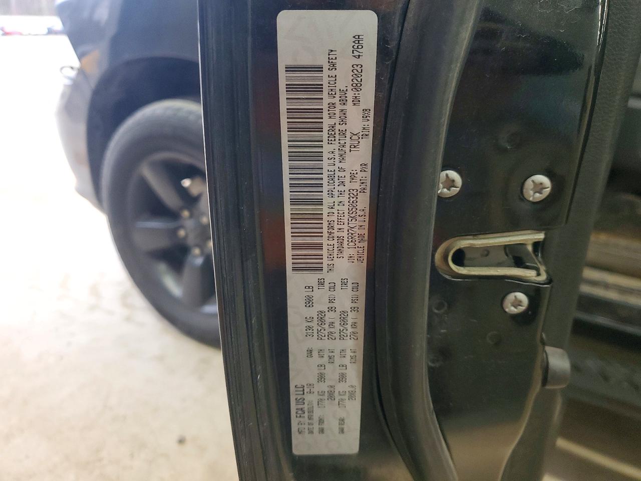 2019 RAM 1500 CLASSIC TRADESMAN photo 12