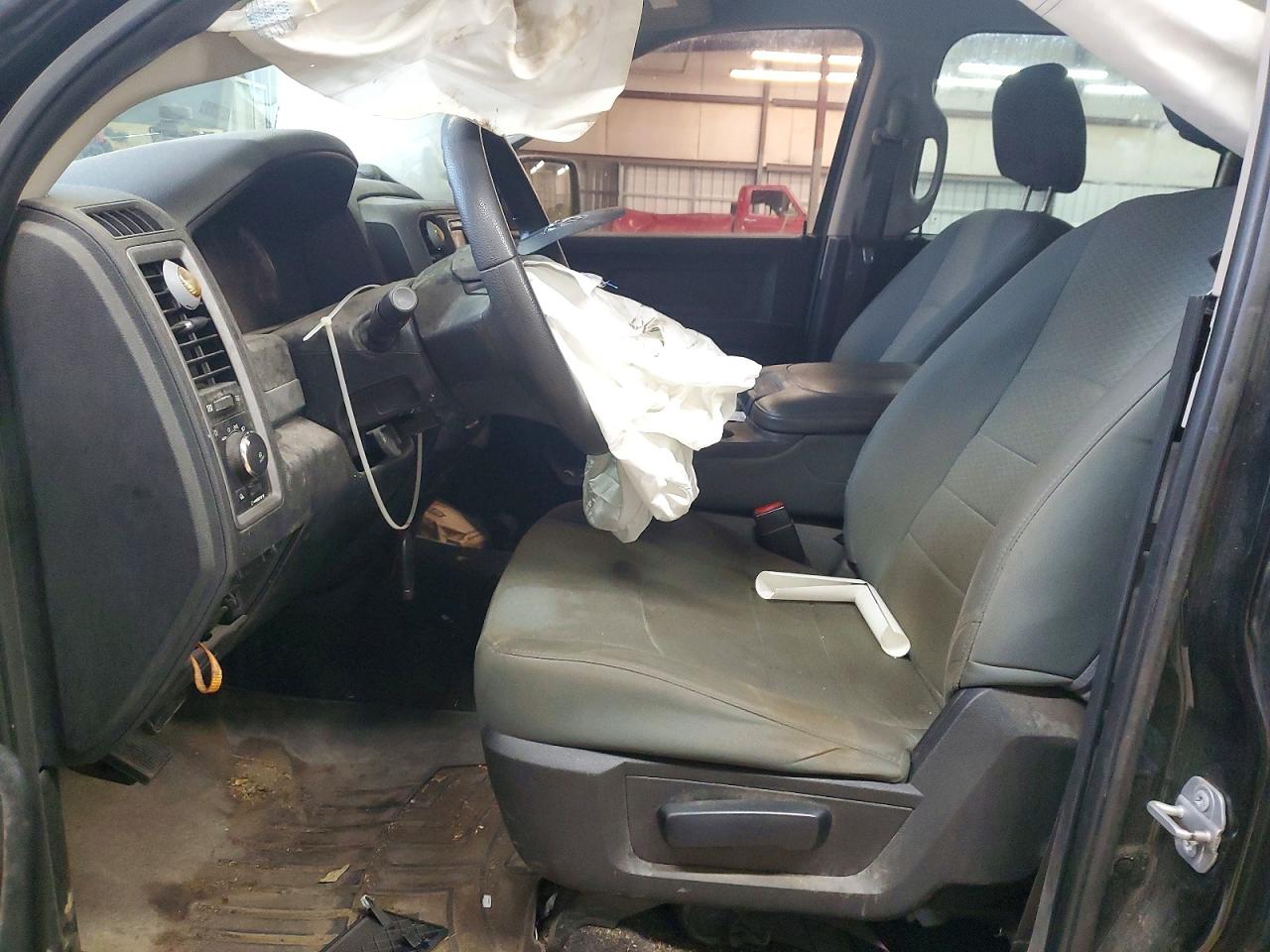 2019 RAM 1500 CLASSIC TRADESMAN photo 7