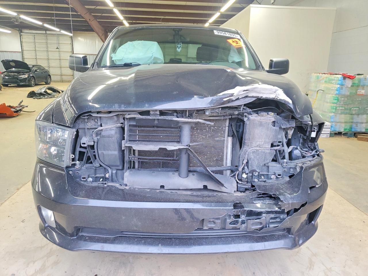 2019 RAM 1500 CLASSIC TRADESMAN photo 5