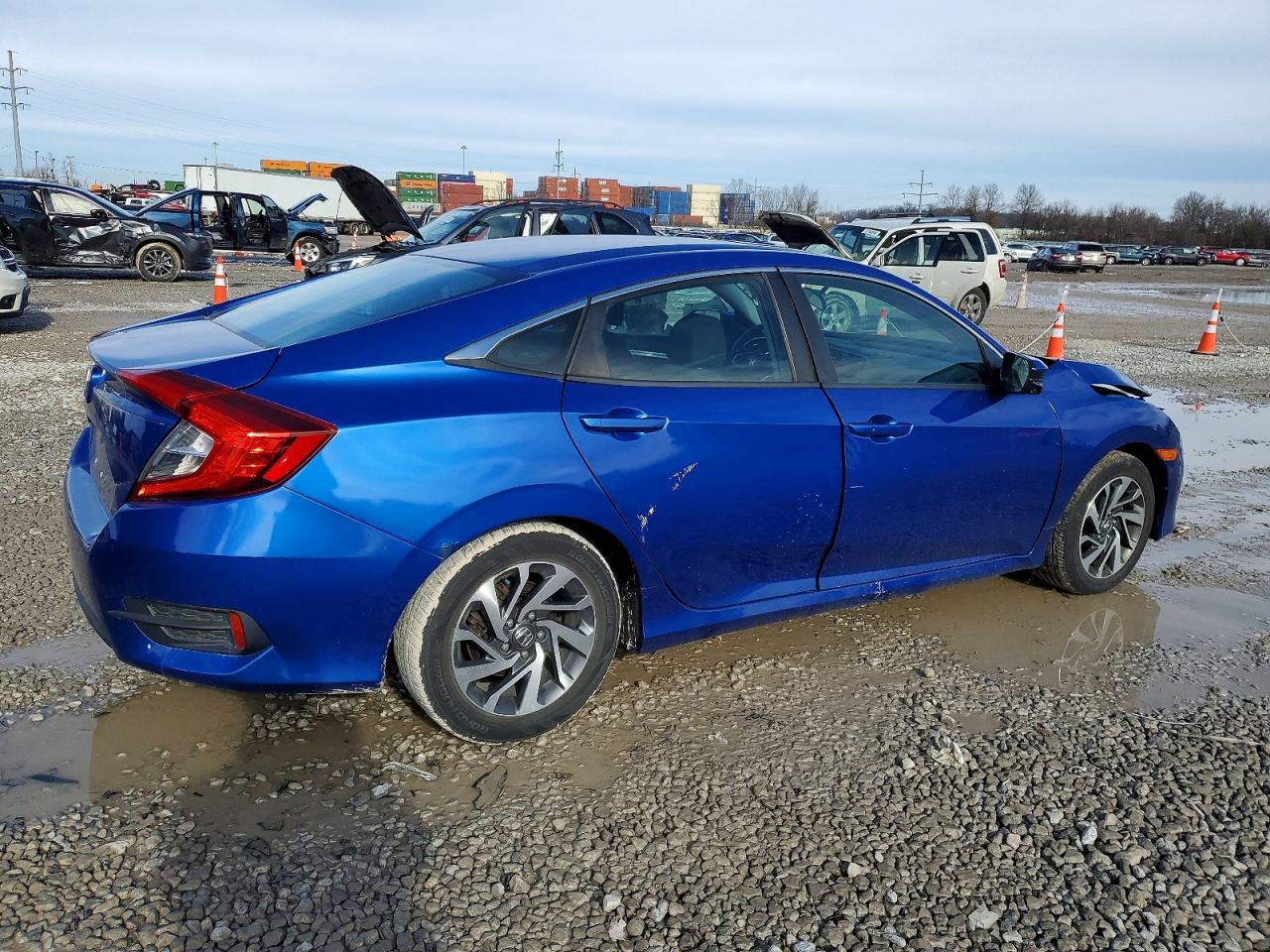 2016 HONDA CIVIC EX photo 3