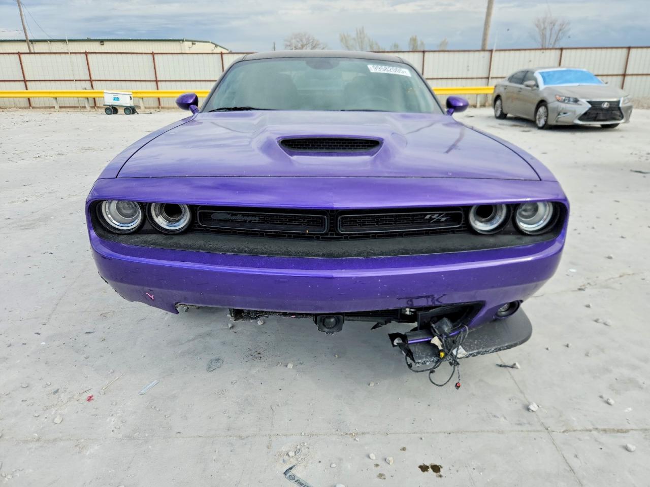 2023 DODGE CHALLENGER R/T photo 5