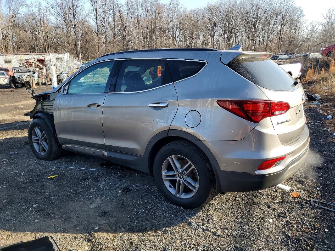 2018 HYUNDAI SANTA FE SPORT photo 2
