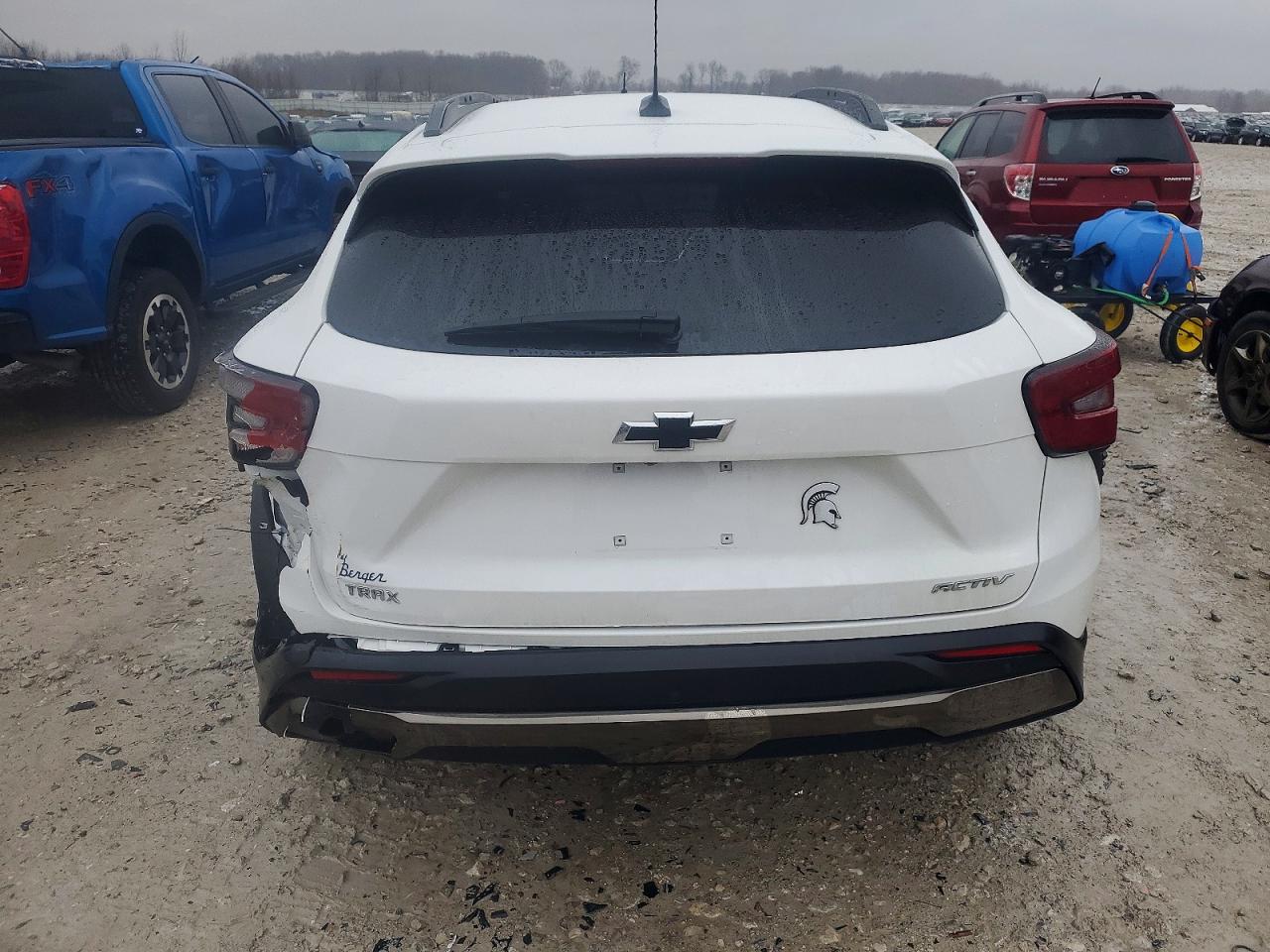 2025 CHEVROLET TRAX ACTIV photo 6