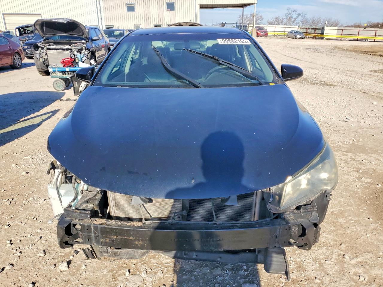 2015 TOYOTA CAMRY LE photo 5
