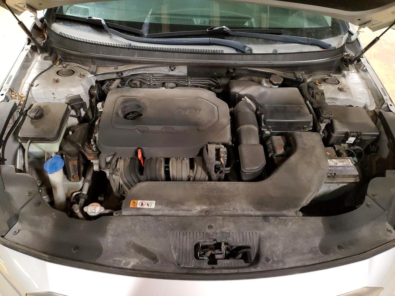 2015 HYUNDAI SONATA SE photo 11