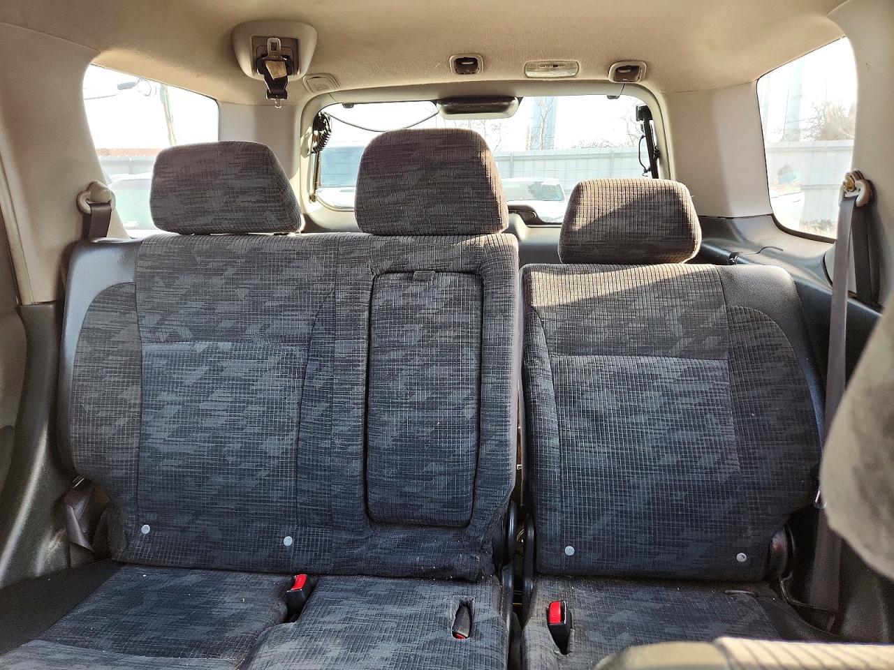 2004 HONDA CR-V LX photo 10