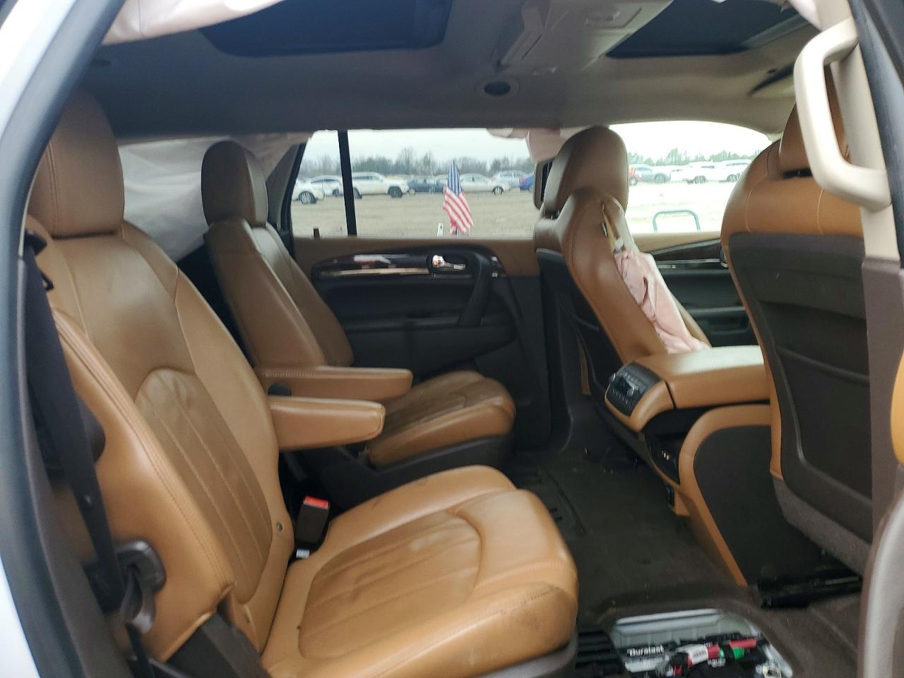 2016 BUICK ENCLAVE photo 11