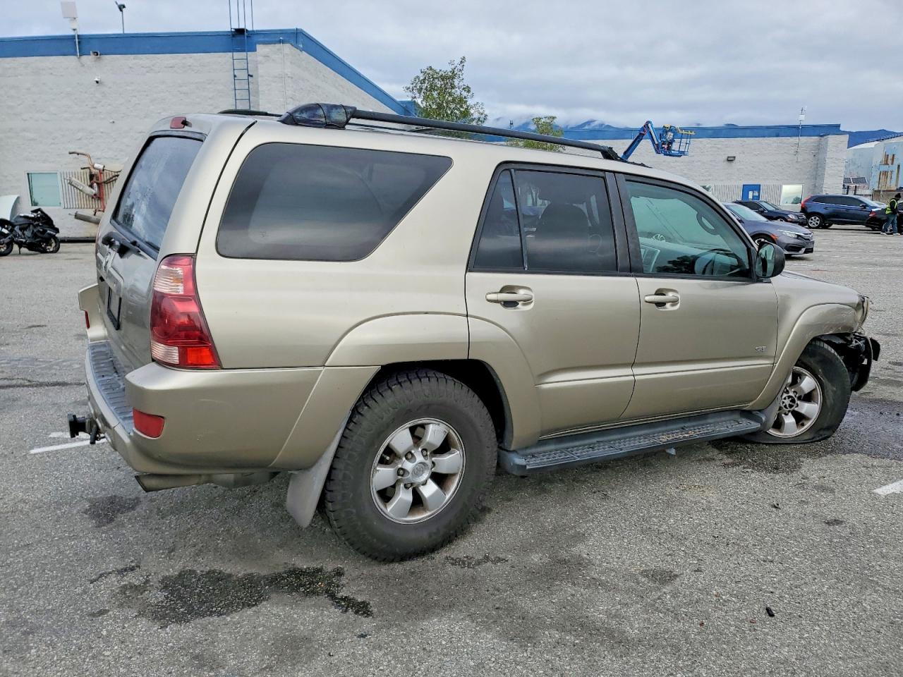 2005 TOYOTA 4RUNNER SR5 photo 3