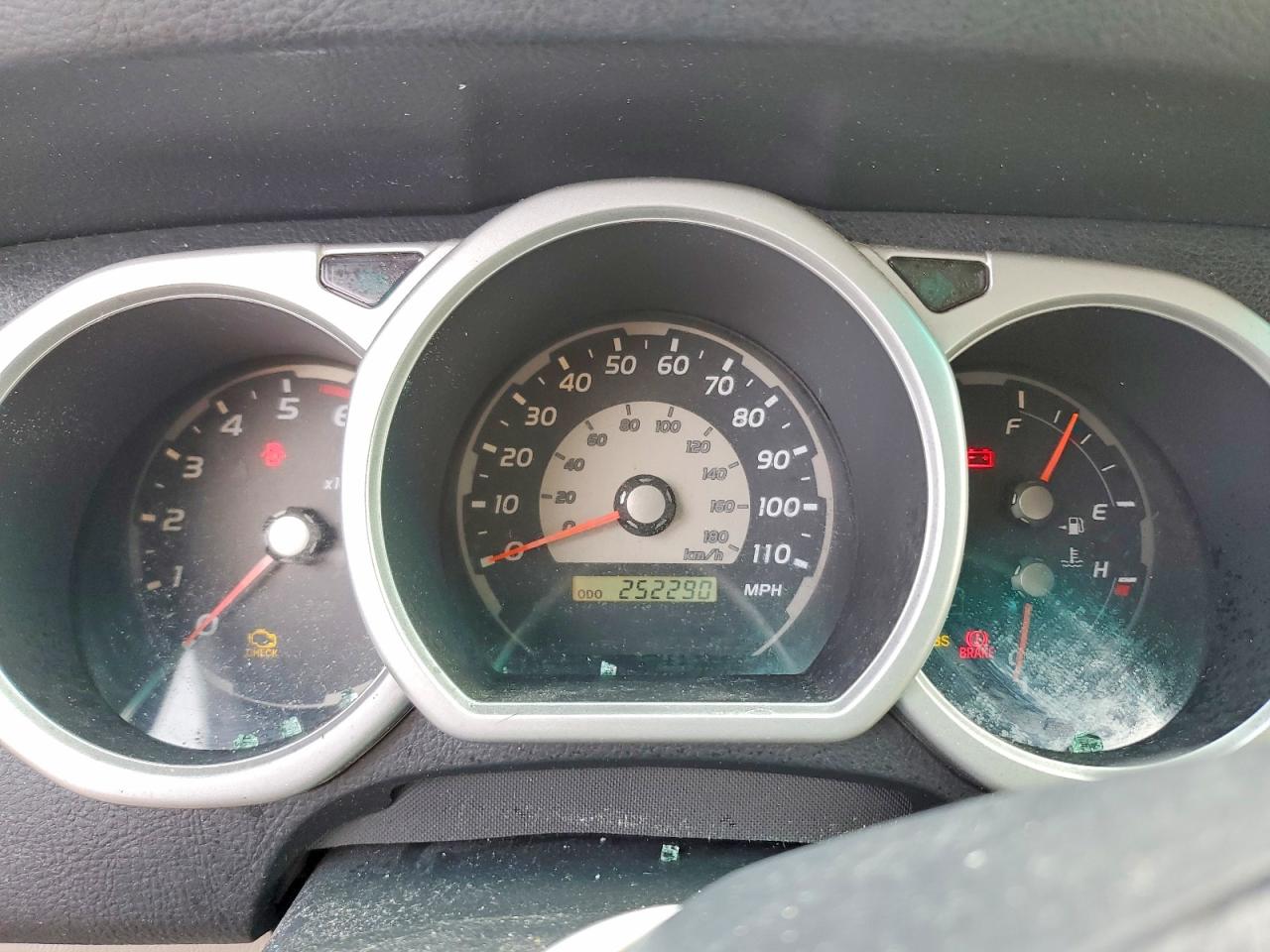 2005 TOYOTA 4RUNNER SR5 photo 9