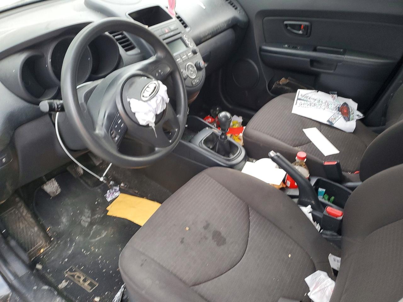 2013 KIA SOUL photo 15