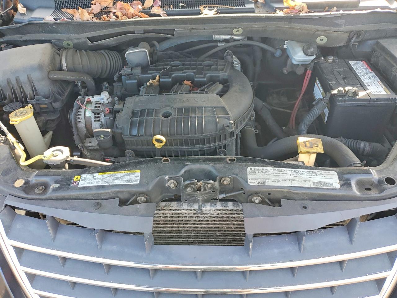2010 CHRYSLER TOWN & COUNTRY TOURING PLUS photo 12
