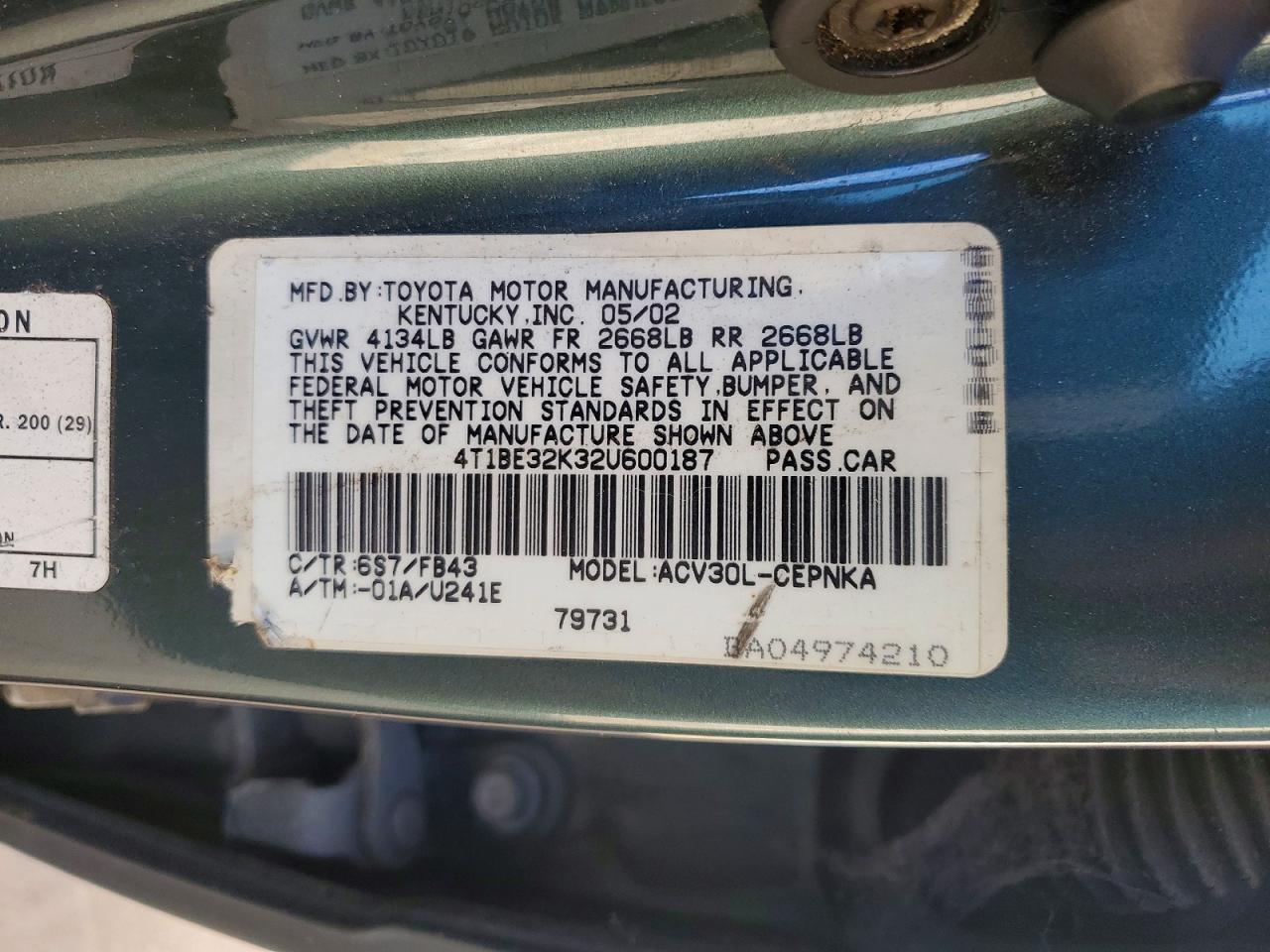 2002 TOYOTA CAMRY LE photo 12