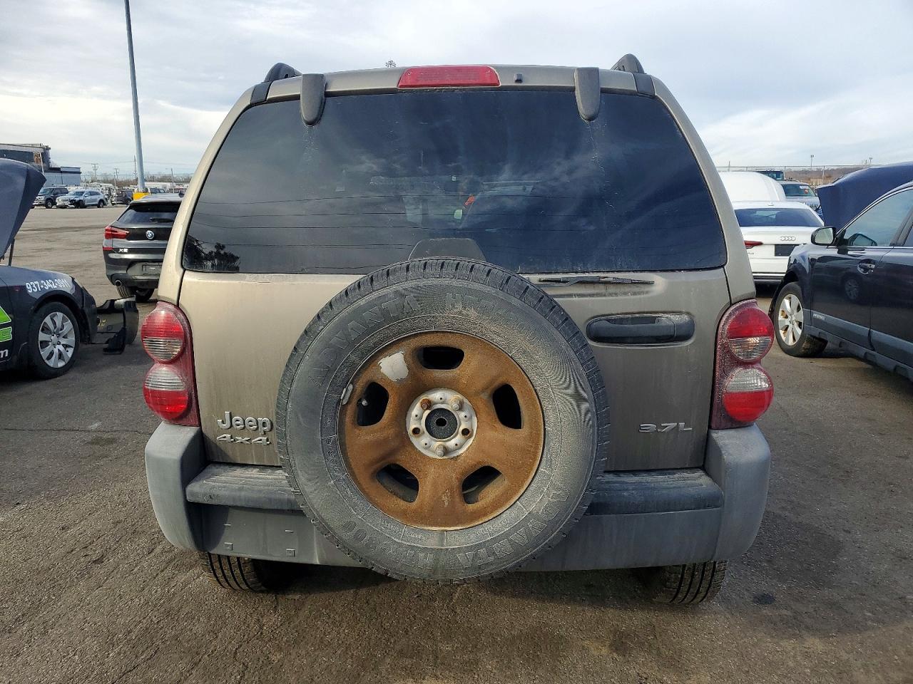 2005 JEEP LIBERTY SPORT photo 6