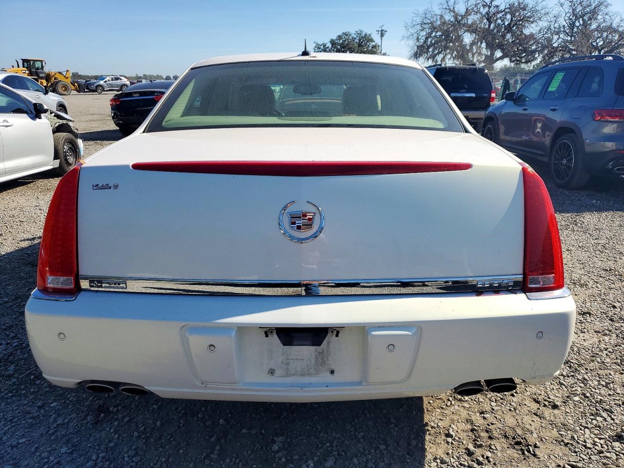 2007 CADILLAC DTS photo 6