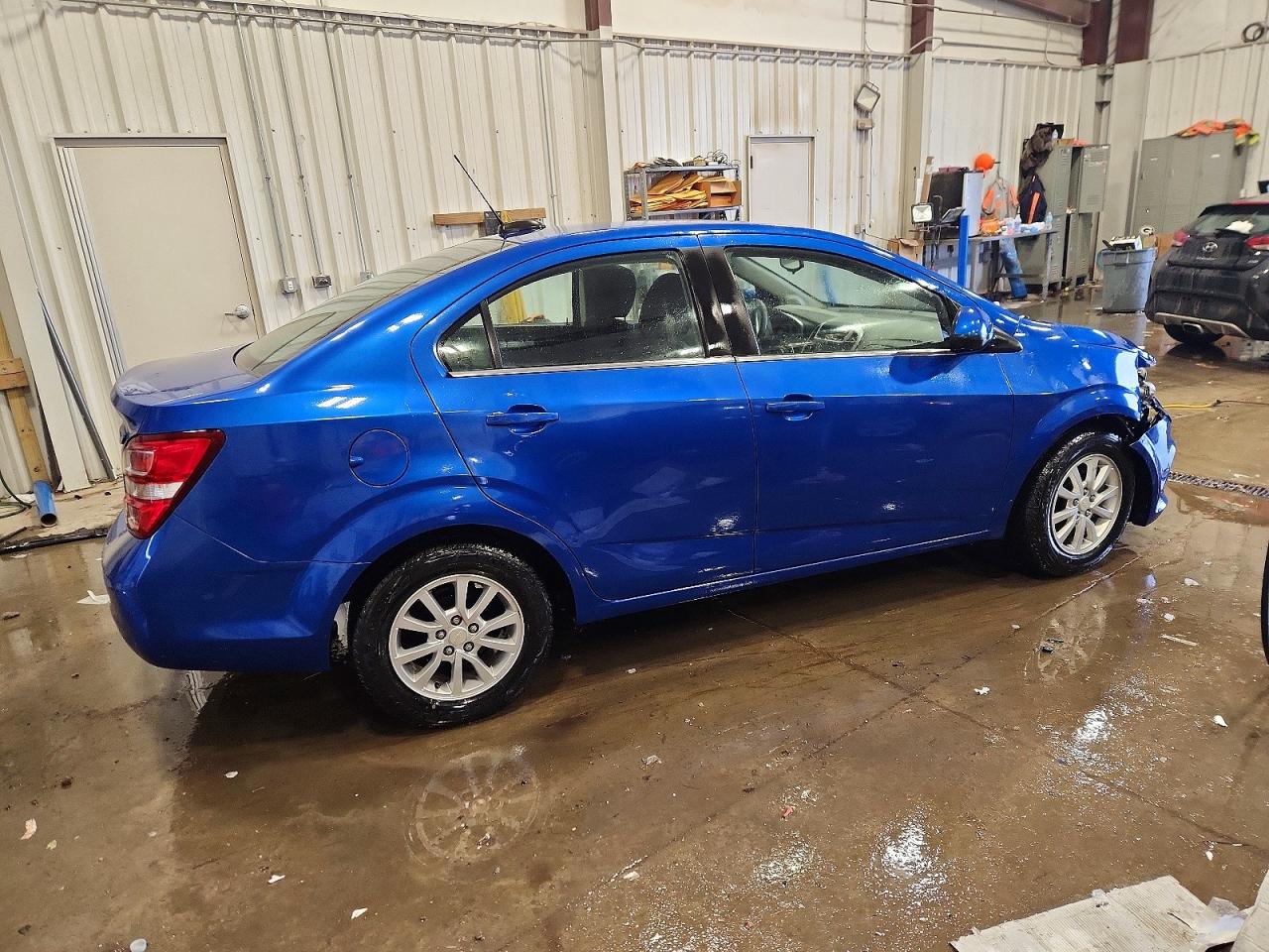 2017 CHEVROLET SONIC LT photo 3