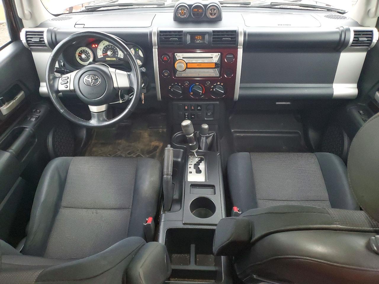 2007 TOYOTA FJ CRUISER photo 8