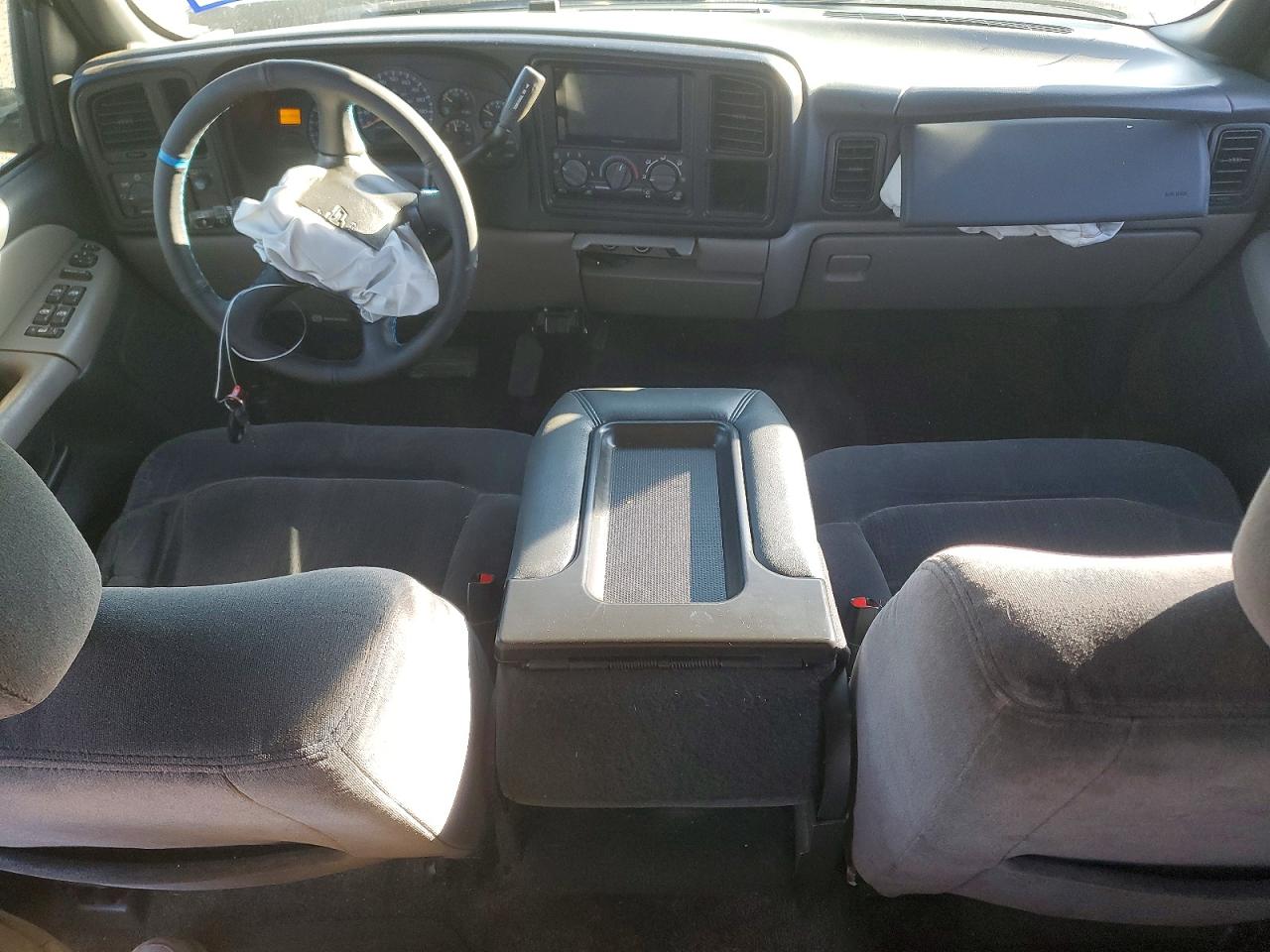 2001 CHEVROLET TAHOE C1500 photo 8