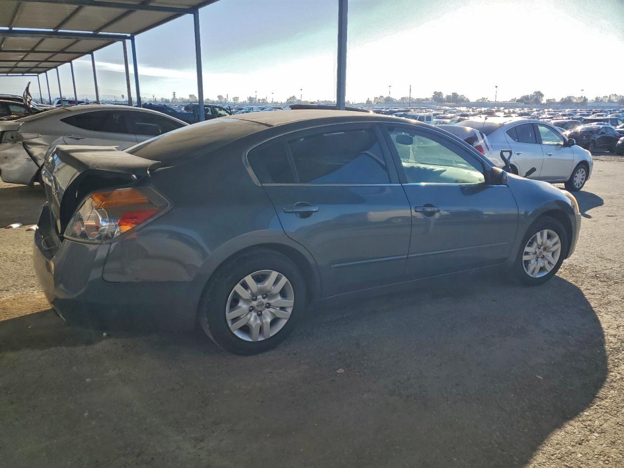 2012 NISSAN ALTIMA BASE photo 3
