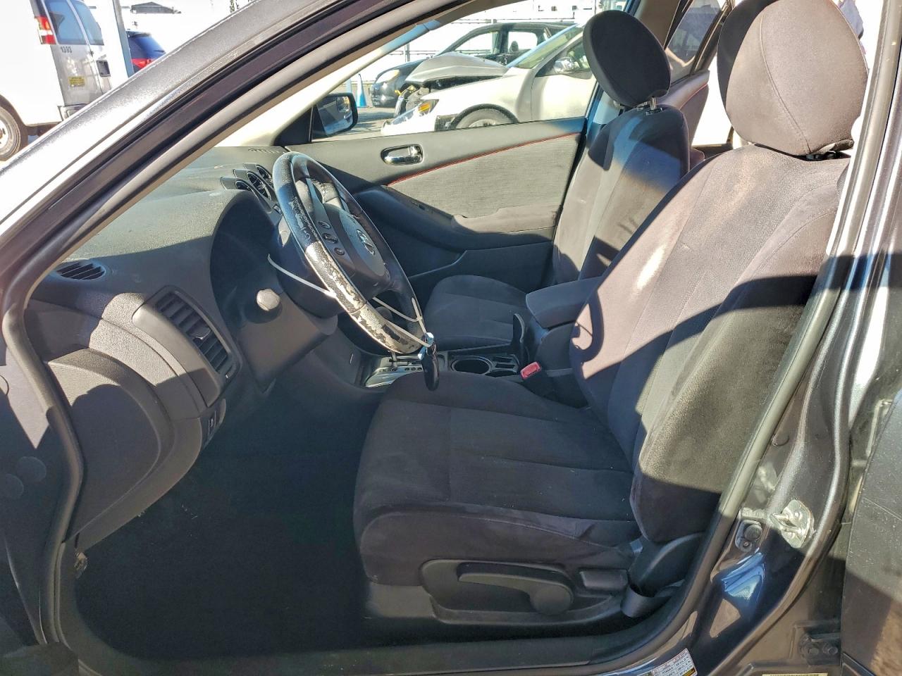 2012 NISSAN ALTIMA BASE photo 7