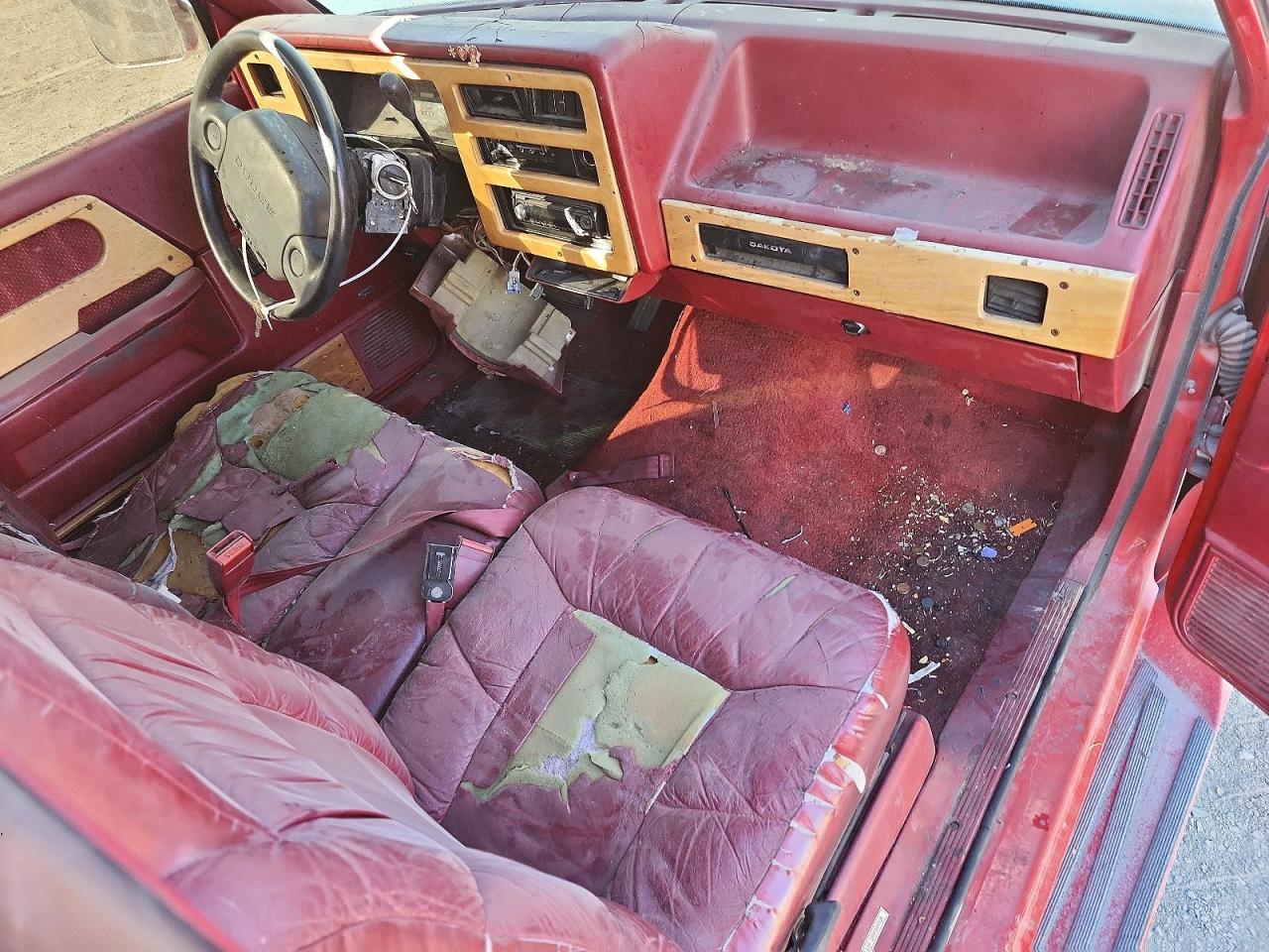 1994 DODGE DAKOTA photo 8