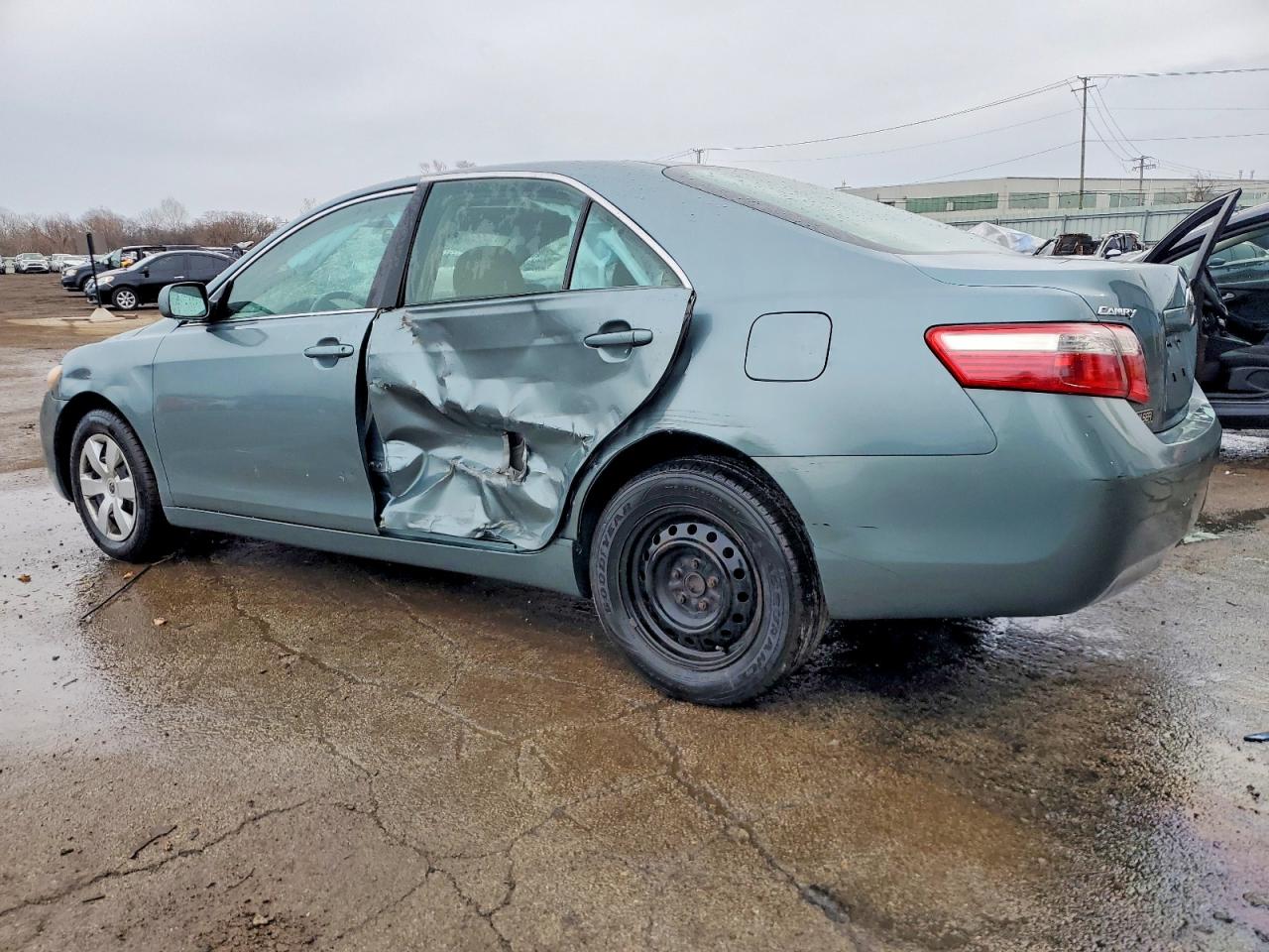 2009 TOYOTA CAMRY BASE photo 2