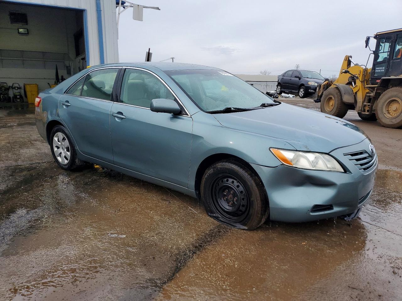 2009 TOYOTA CAMRY BASE photo 4