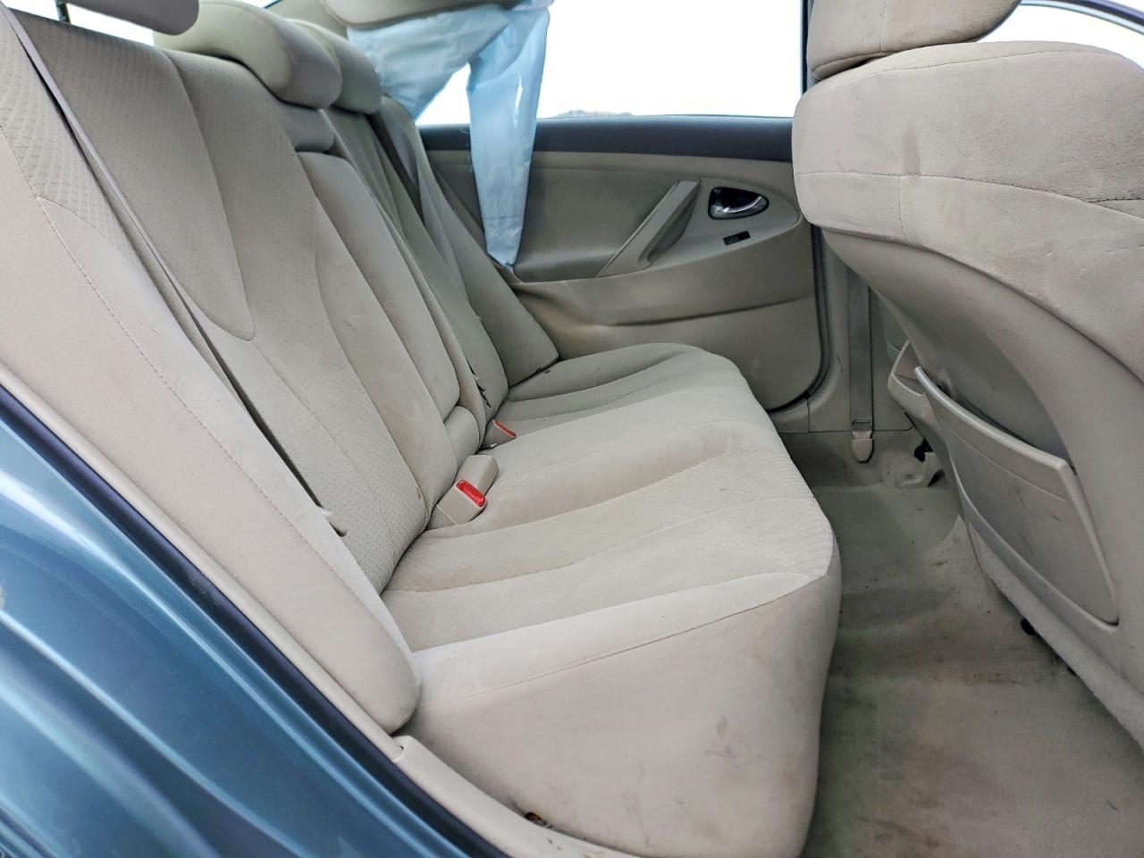 2009 TOYOTA CAMRY BASE photo 10
