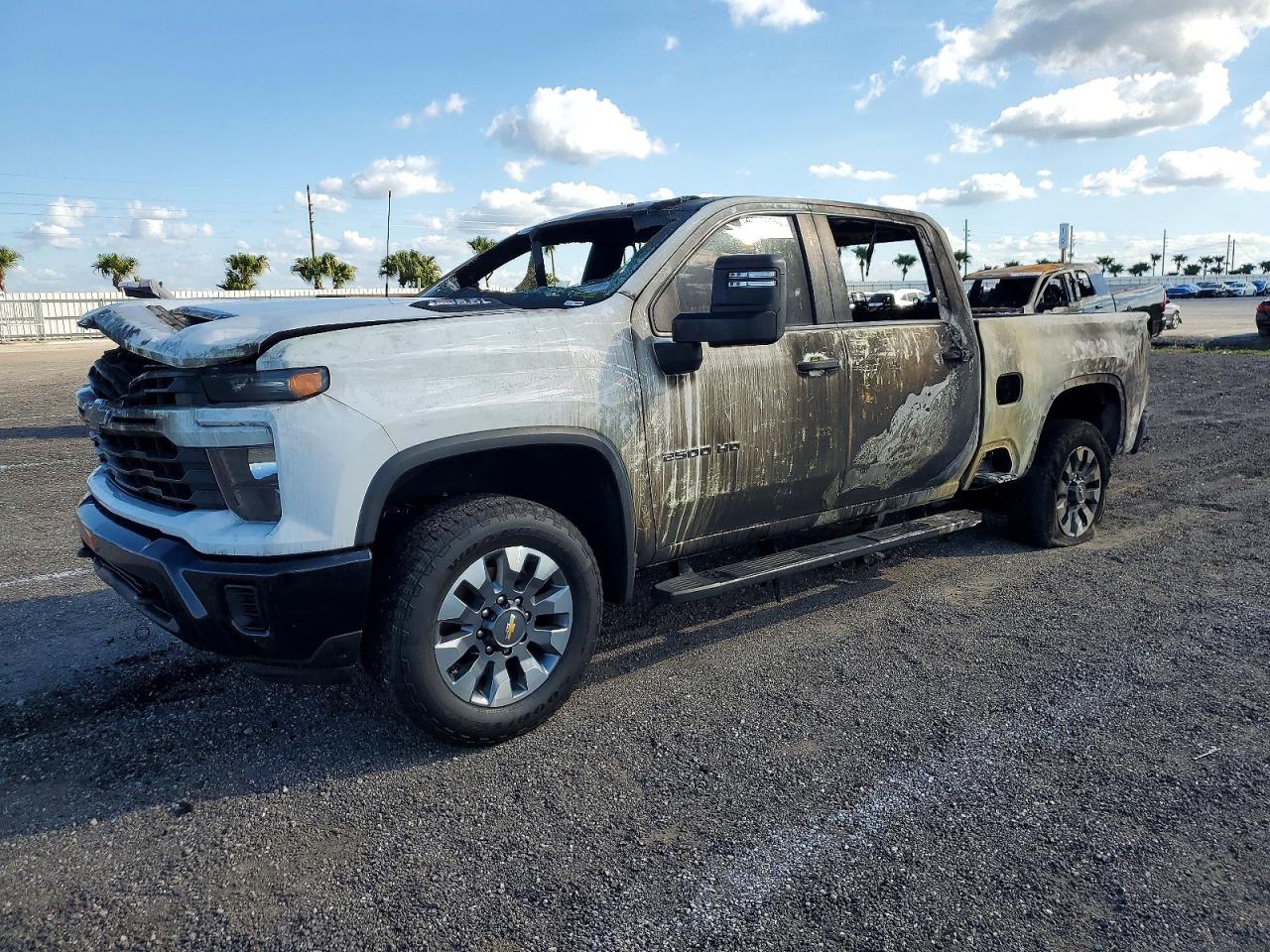 2024 CHEVROLET SILVERADO