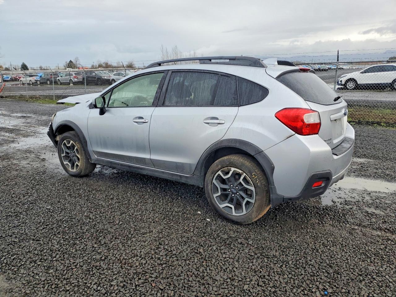 2017 SUBARU CROSSTREK PREMIUM photo 2