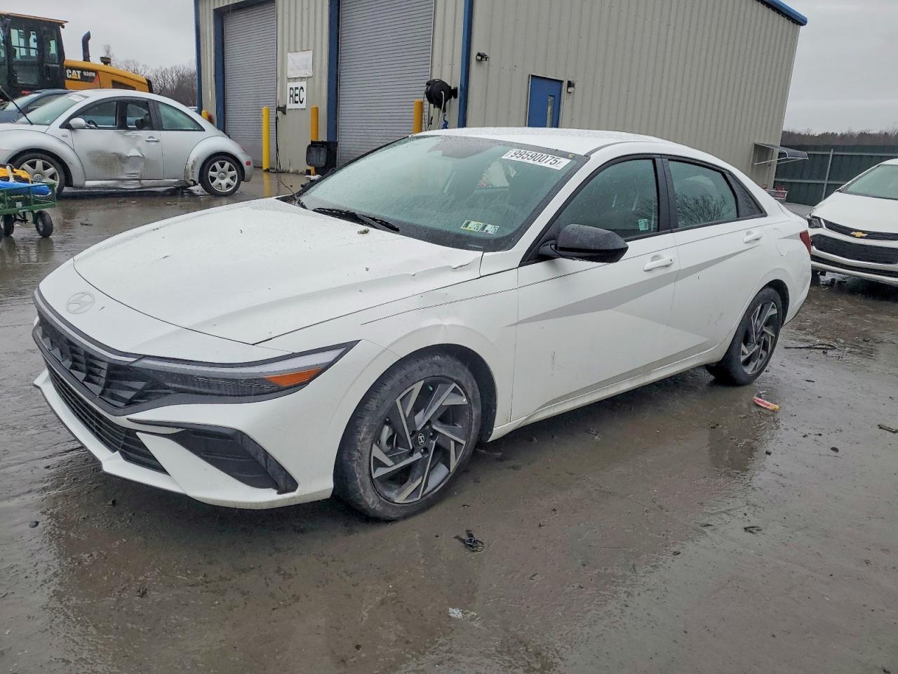 2025 HYUNDAI ELANTRA