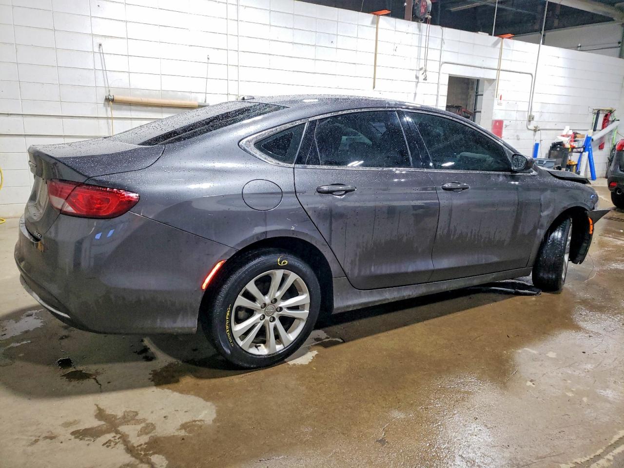2016 CHRYSLER 200 LIMITED photo 3