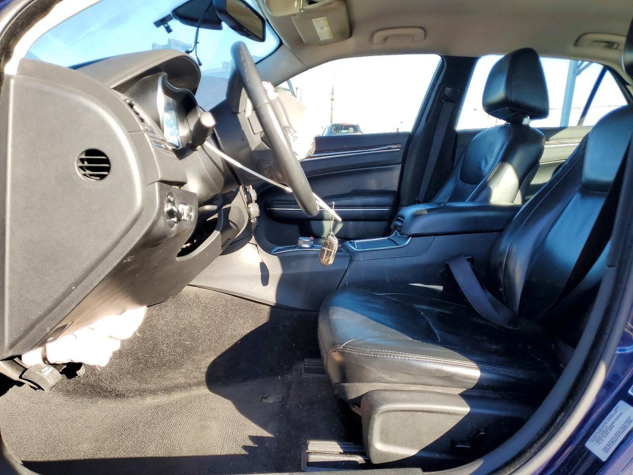 2015 CHRYSLER 300 LIMITED photo 13