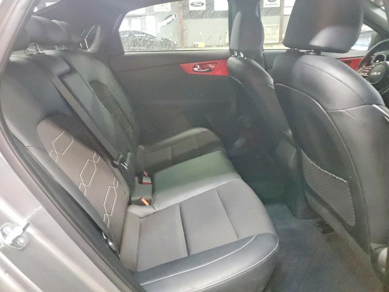 2023 KIA FORTE GT LINE photo 9