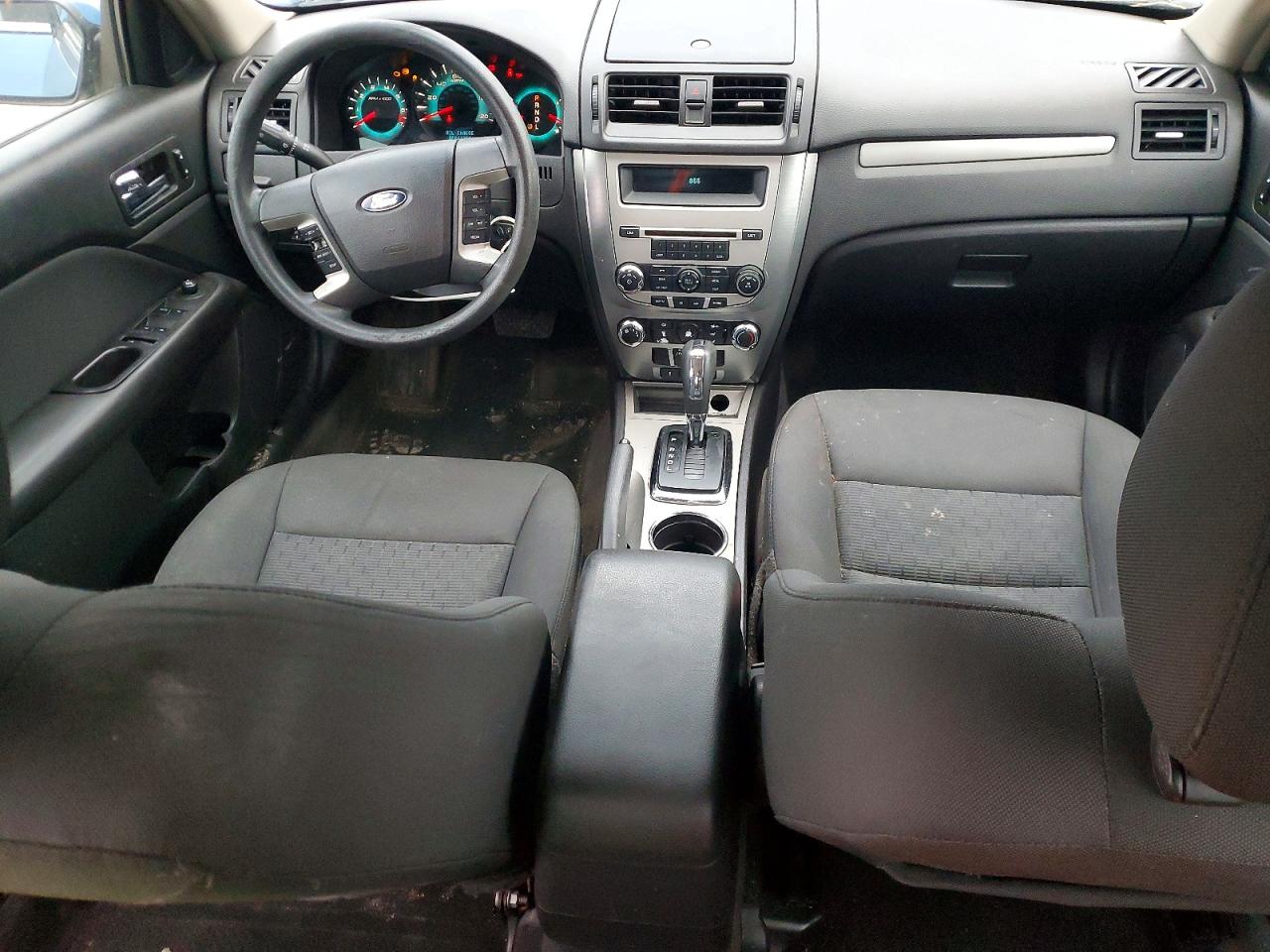 2010 FORD FUSION SE photo 8