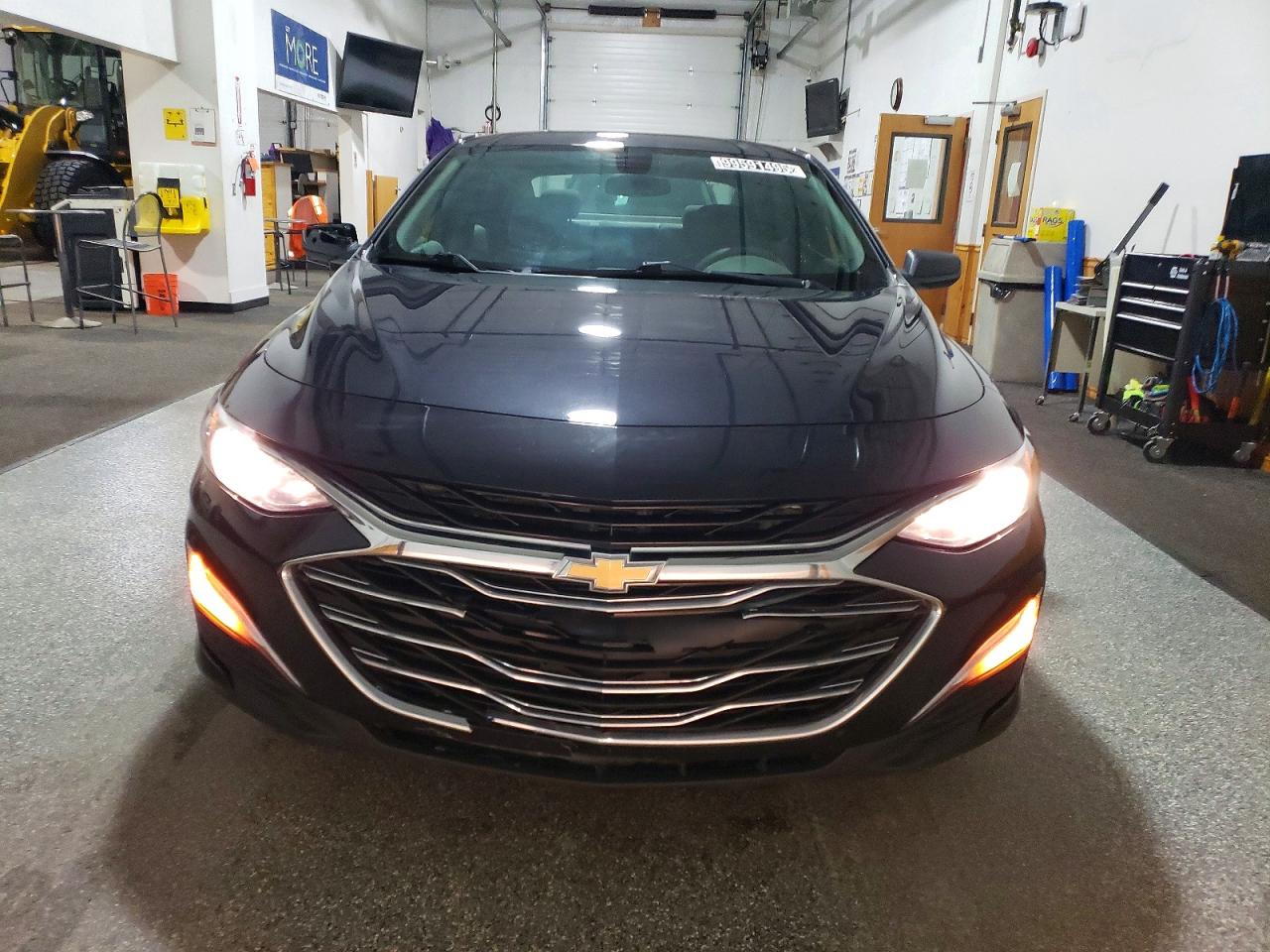 2022 CHEVROLET MALIBU LS photo 5