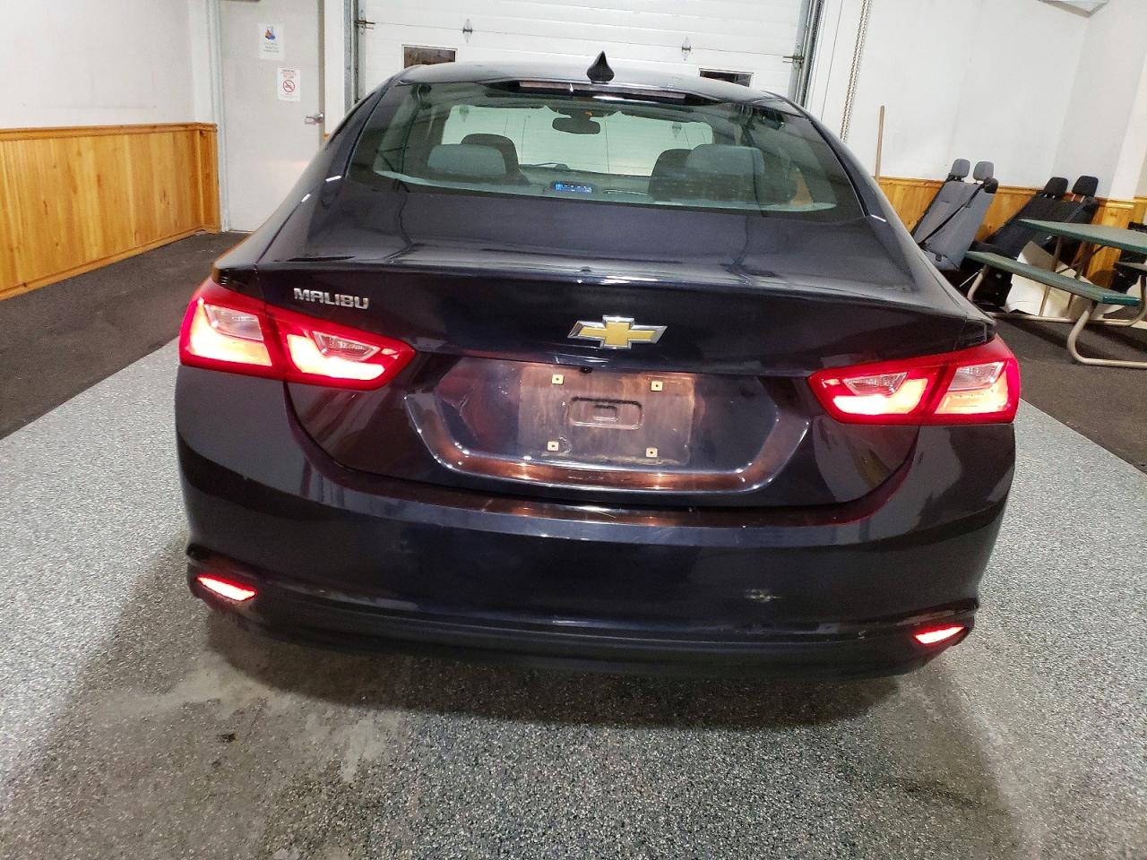 2022 CHEVROLET MALIBU LS photo 6