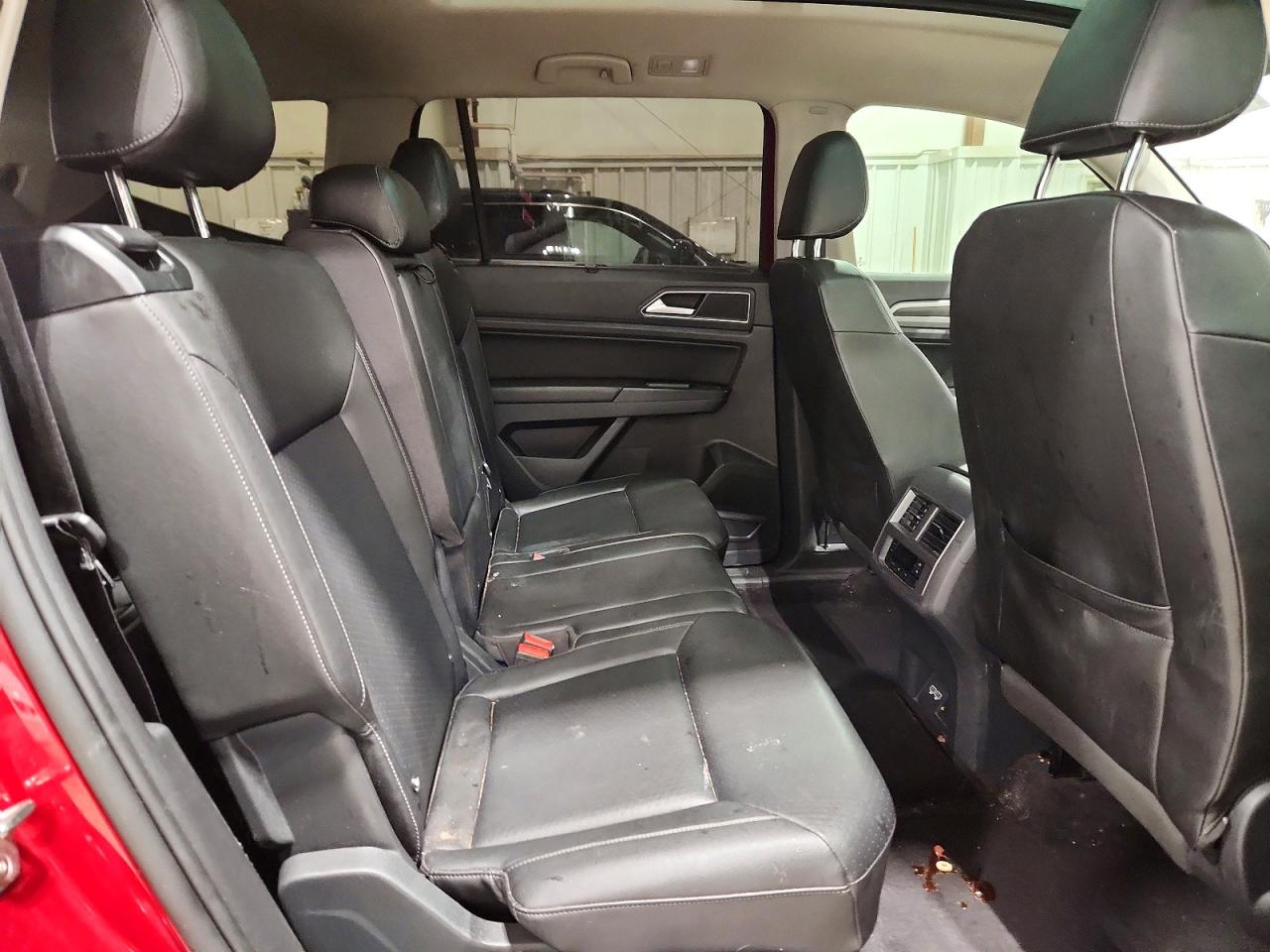 2018 VOLKSWAGEN ATLAS SEL photo 11