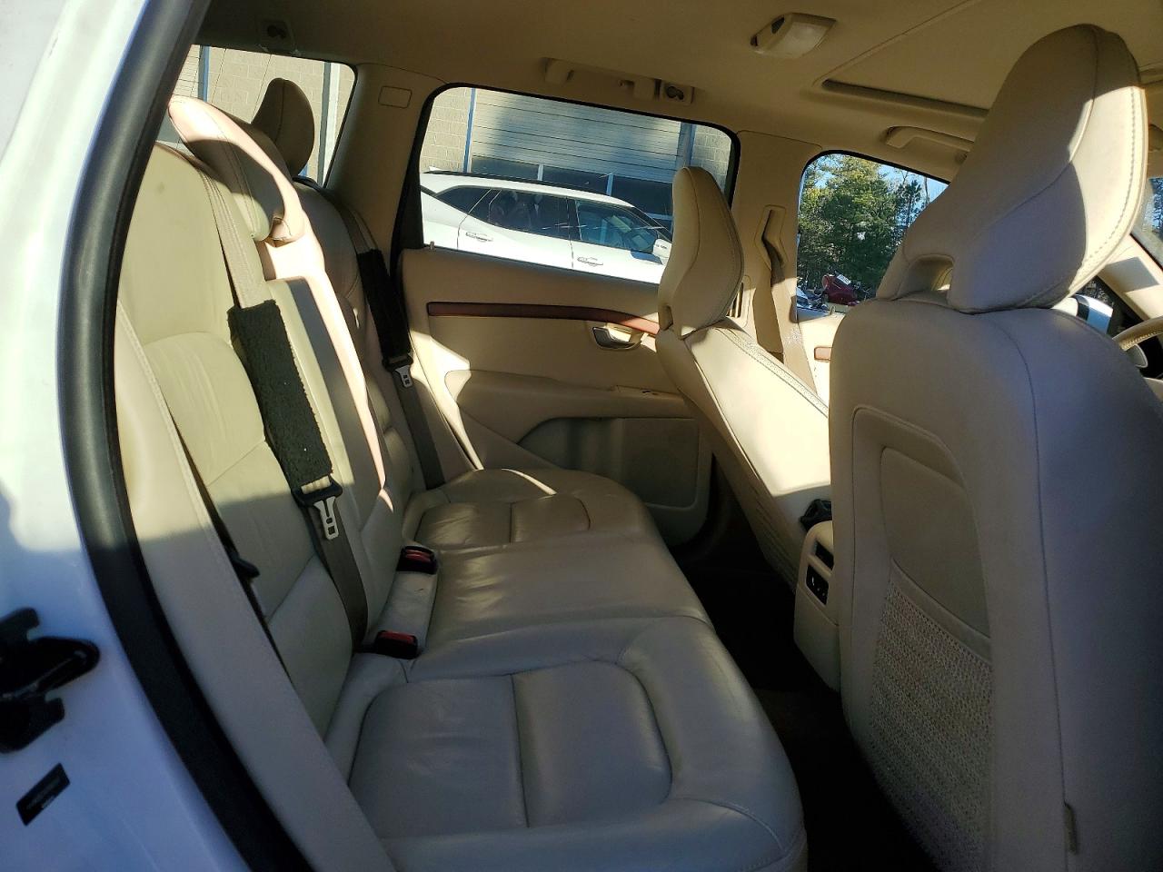 2010 VOLVO XC70 3.2 photo 10