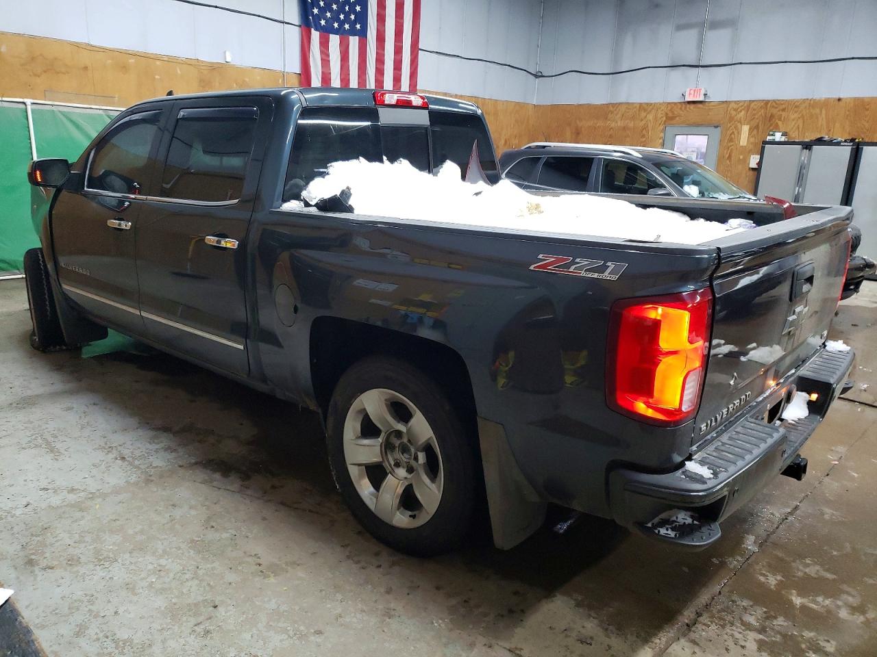 2017 CHEVROLET SILVERADO K1500 LTZ photo 2
