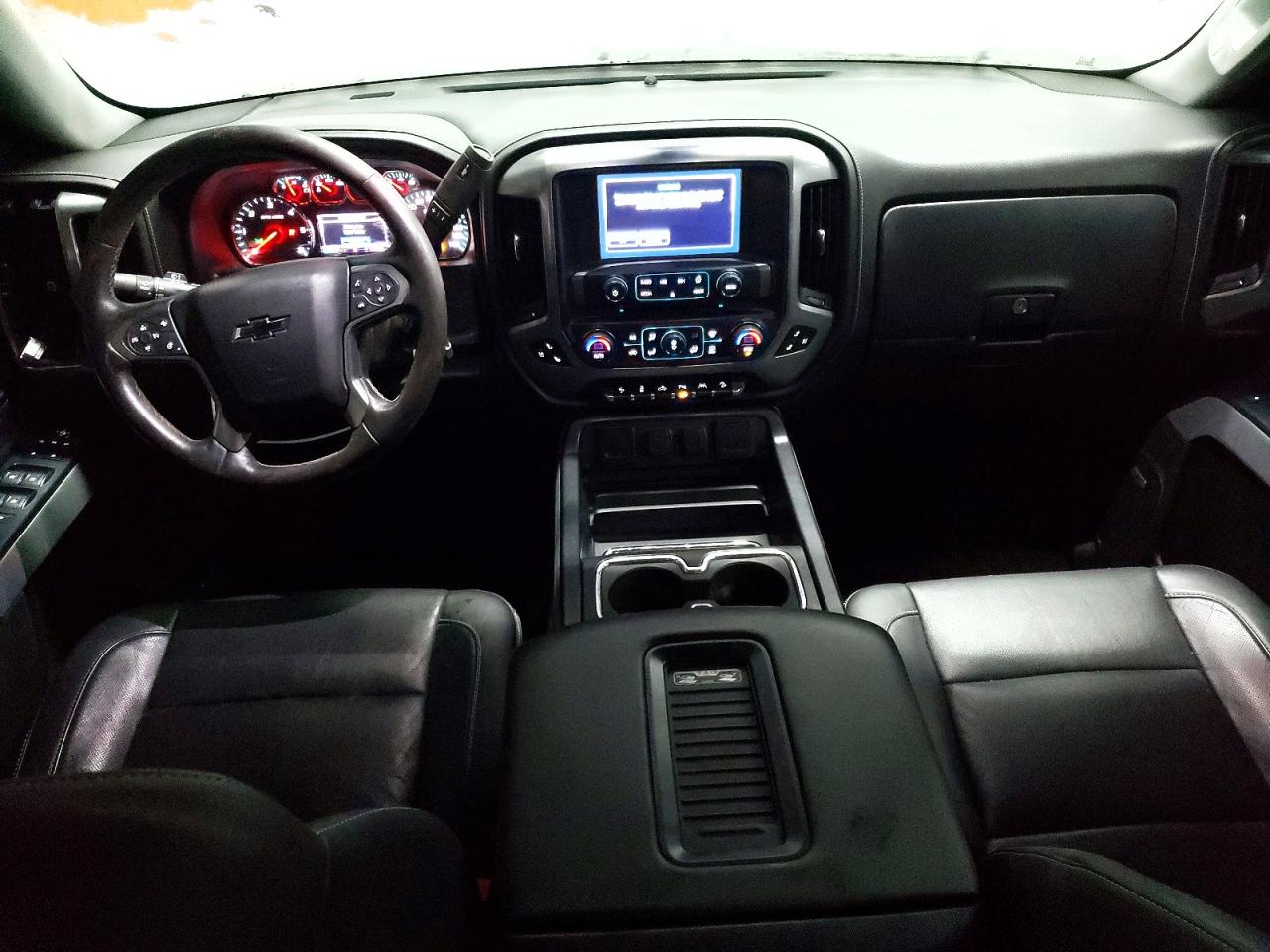 2017 CHEVROLET SILVERADO K1500 LTZ photo 8
