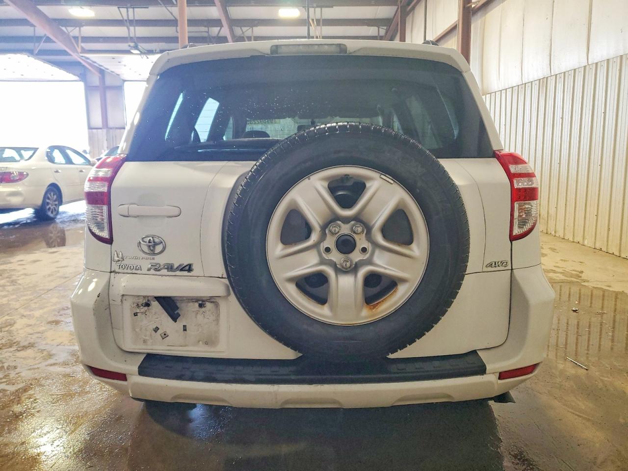 2010 TOYOTA RAV4 photo 6