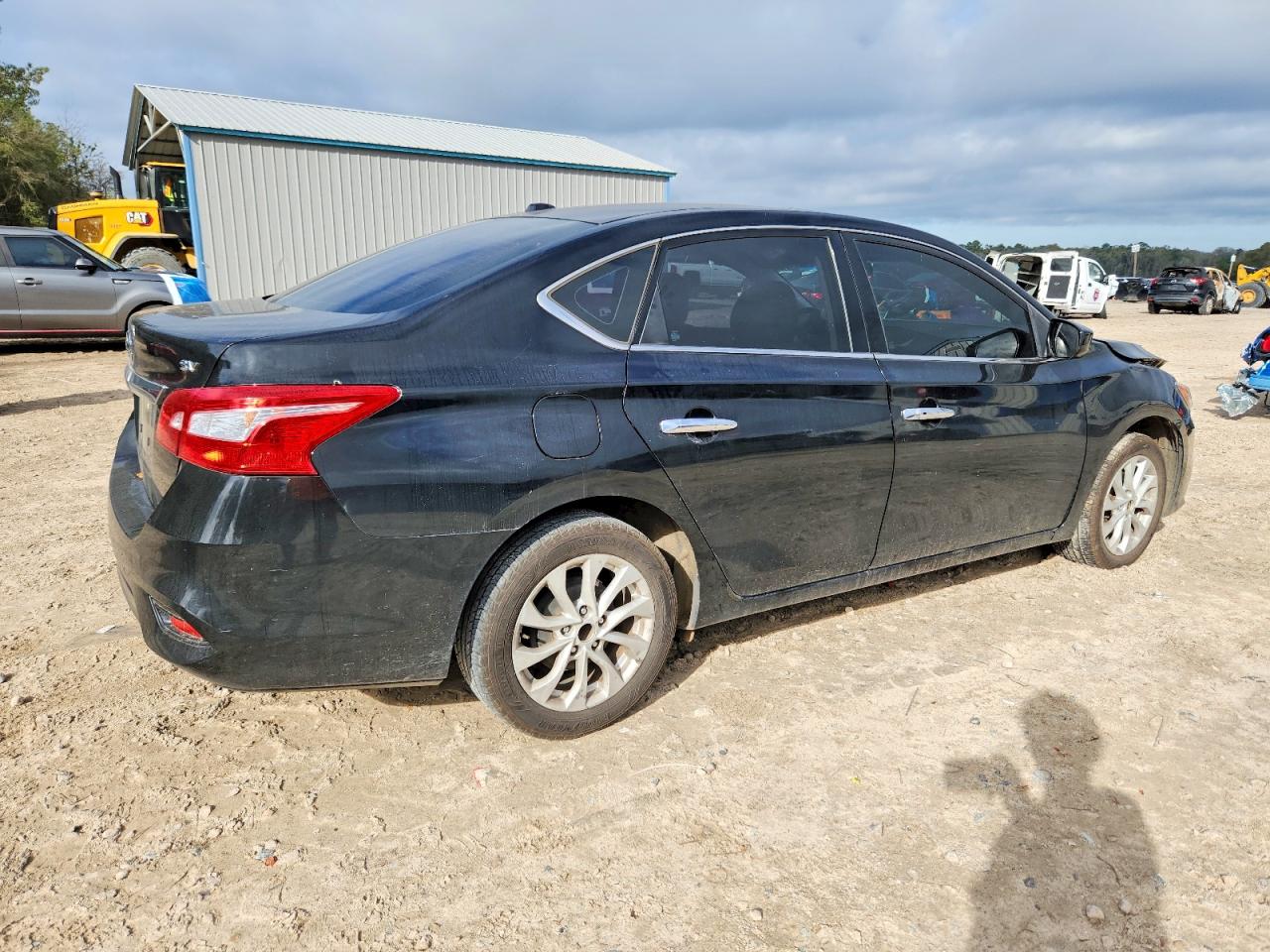 2017 NISSAN SENTRA S photo 3
