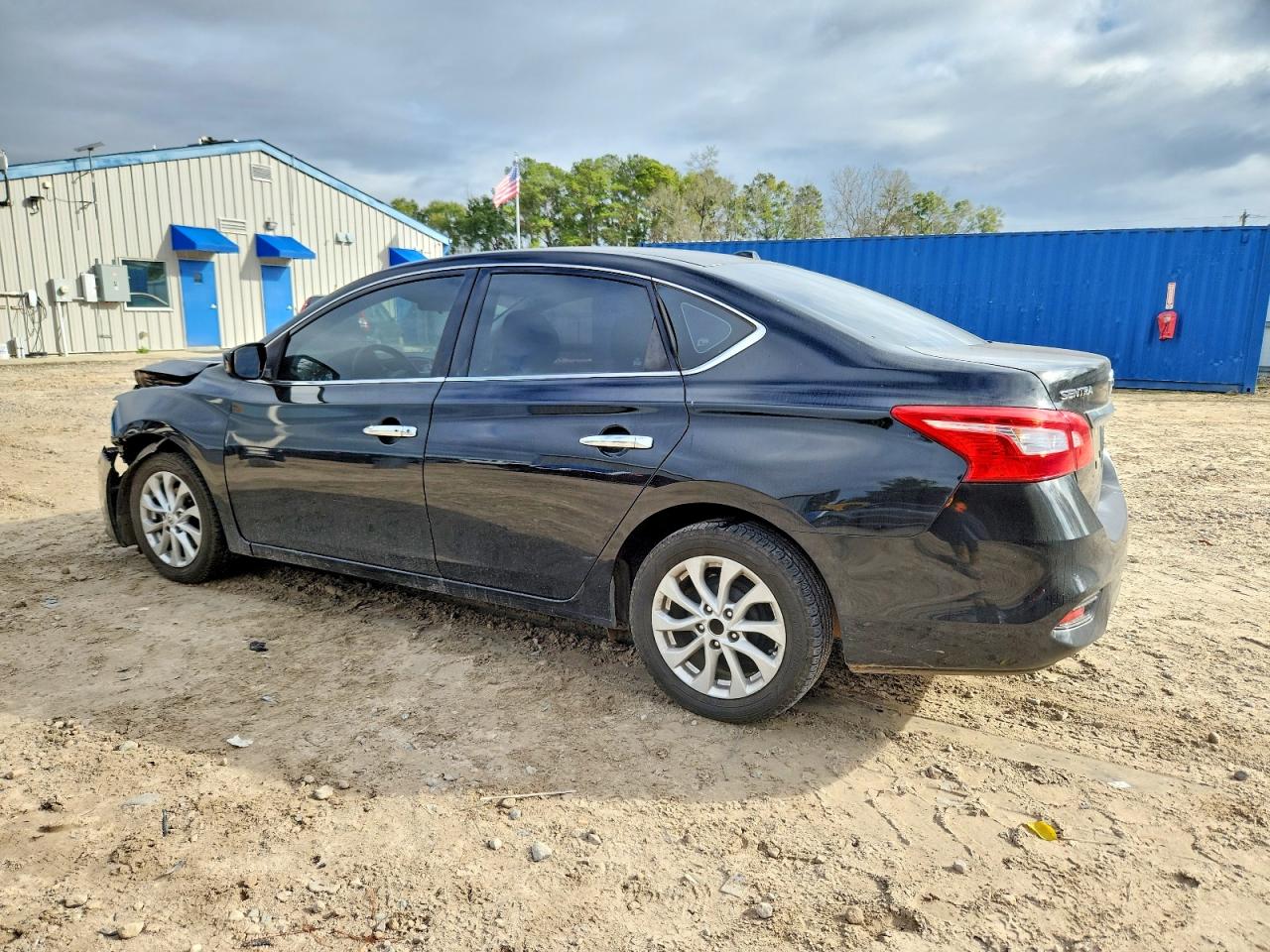 2017 NISSAN SENTRA S photo 2