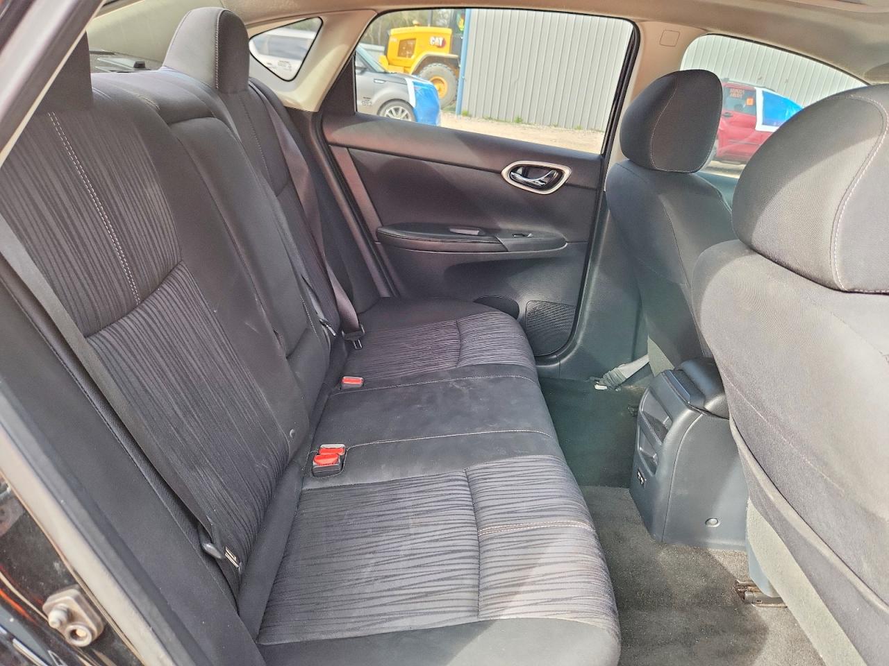 2017 NISSAN SENTRA S photo 10