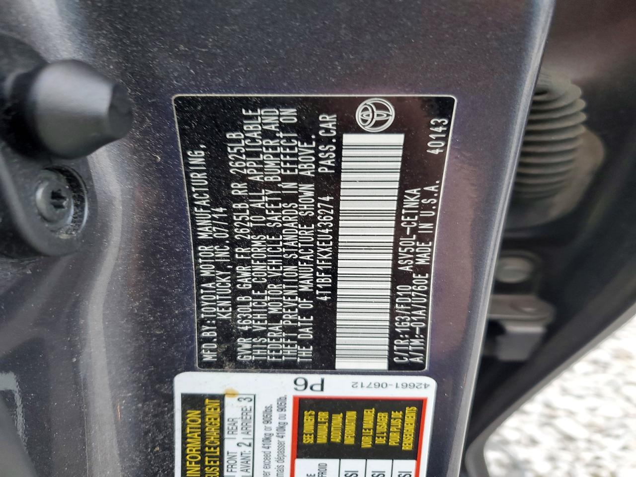 2014 TOYOTA CAMRY L photo 13