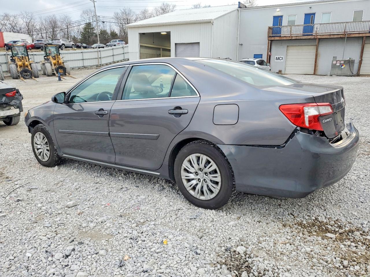 2014 TOYOTA CAMRY L photo 2