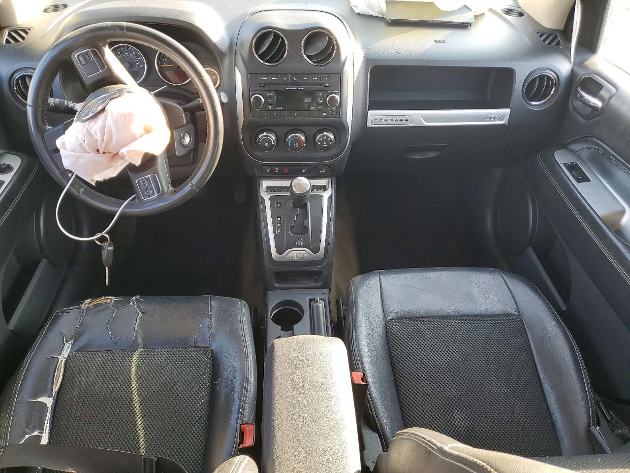 2014 JEEP COMPASS LATITUDE photo 8