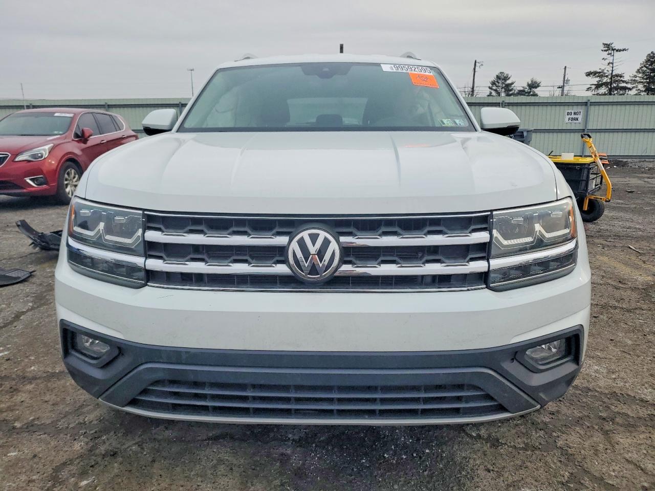 2018 VOLKSWAGEN ATLAS SE photo 5
