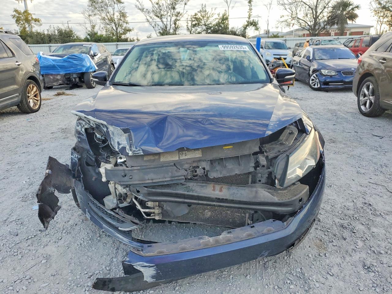 2014 VOLKSWAGEN PASSAT SE photo 5