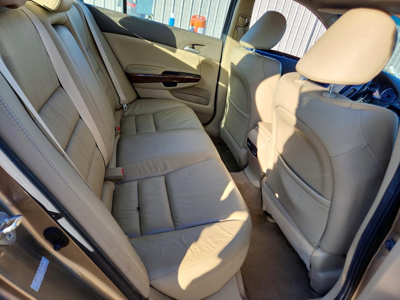 2010 HONDA ACCORD EXL photo 10